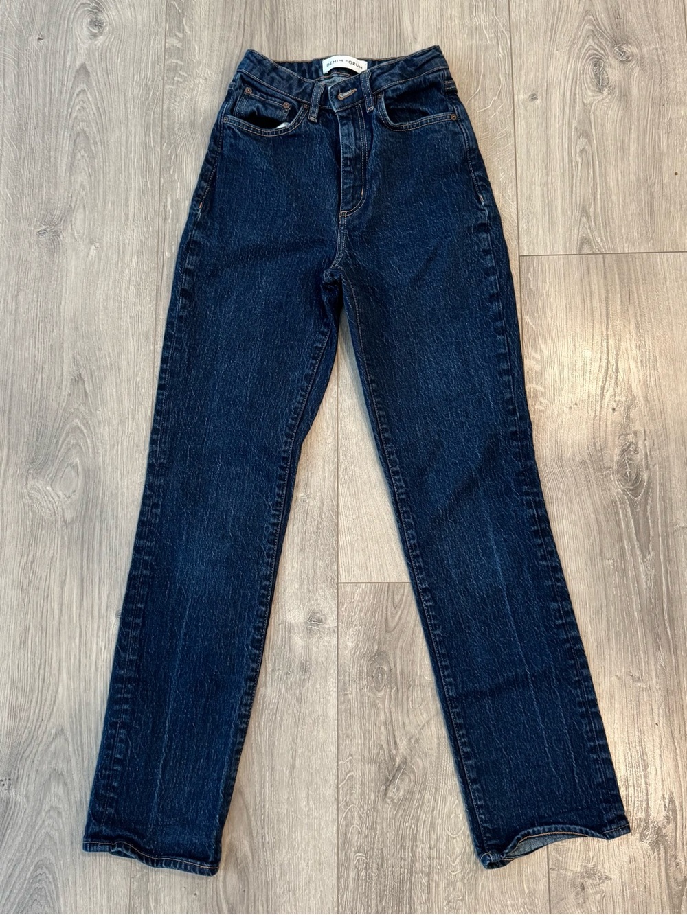 Aritzia denim forum Rowan super high-rise straight jeans